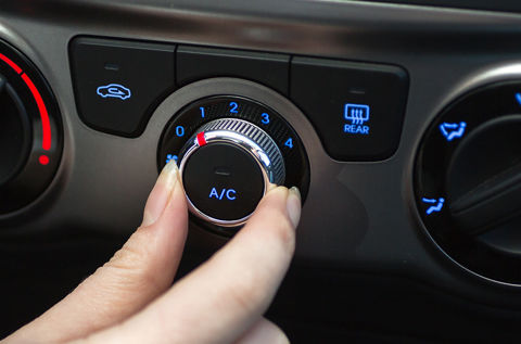 Dlaczego przeziębiamy się od klimatyzacji? I co robić, żeby klimatyzacja nie szkodziła?